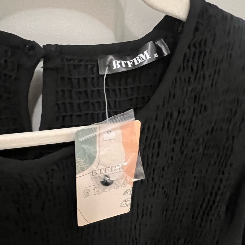 Chic Black Smocked Top Dress - Picture 4 of 6